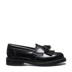 Solovair Vegan Tassel Loafer In Black Hi-Shine